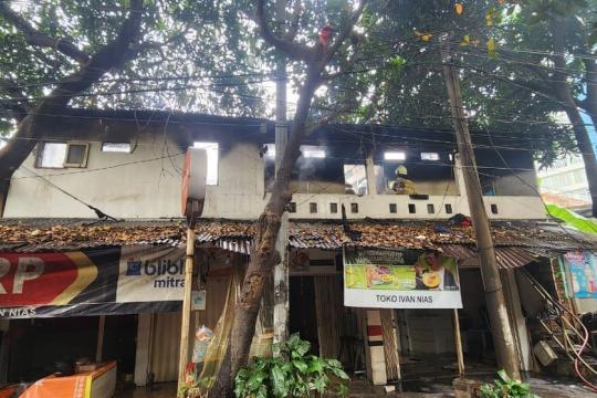 Ruko di Jalan Tentara Pelajar Jaksel Dilahap Sijago Merah