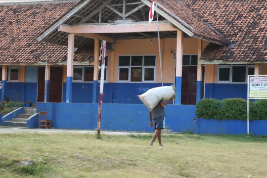 Kampung Terisolir dan Paling Ujung di Kabupaten Sukabumi