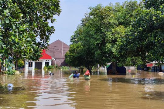 Jabodetabek Kebanjiran, Asar Humanity Sigap Terjunkan Relawan Ksatria untuk Evakuasi!