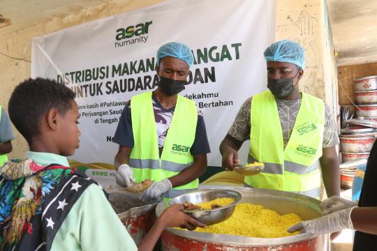 ASAR Humanity Tunaikan Amanah, Salurkan 1.200 Makanan Siap Saji untuk Warga Sudan