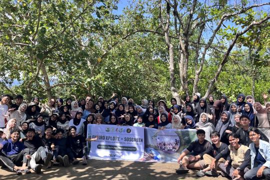 Sambut Hari Lingkungan Hidup Sedunia 2026, ASAR Humanity & Ratusan Relawan Bersihkan Pantai dan Tanam 800 Mangrove di Padang