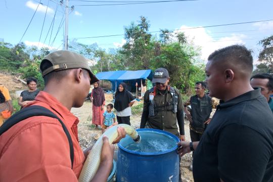 ASAR Humanity Salurkan Bantuan Air Bersih untuk Warga Terdampak Banjir di Kecamatan Sekrak, Aceh Tamiang