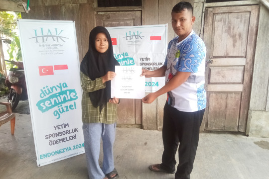 Bersinergi Dengan HAK Insani Yardim Dernegi, ASAR Humanity Salurkan Beasiswa Anak Prasejahtera